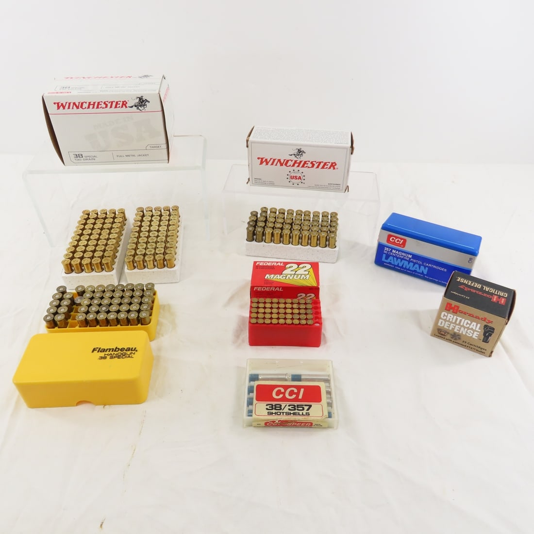 45 Rds 22 Mag & 274 Mixed .38/.357 Mag Cartridges (1 of 16)