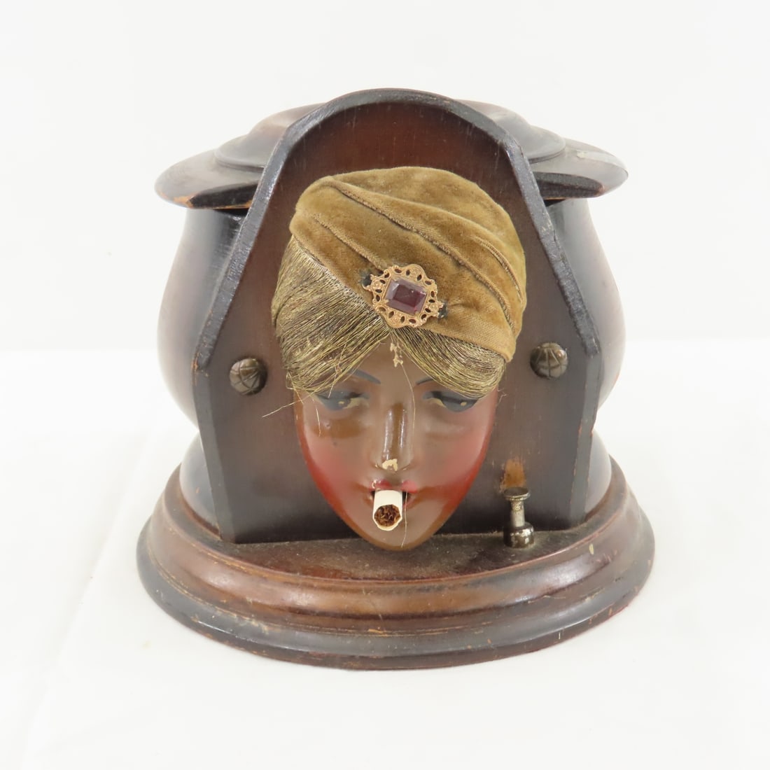 Kindel & Graham "Fatima" Cigarette Dispenser (1 of 8)