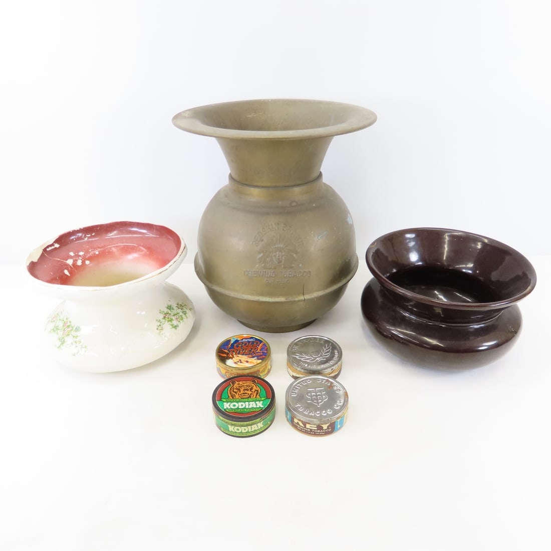 3 Vintage Spittoons & empty snuff cans: 3 Vintage Spittoons & empty snuff cans - Photos are part of description. Please ask questions and read terms & conditions before bidding.