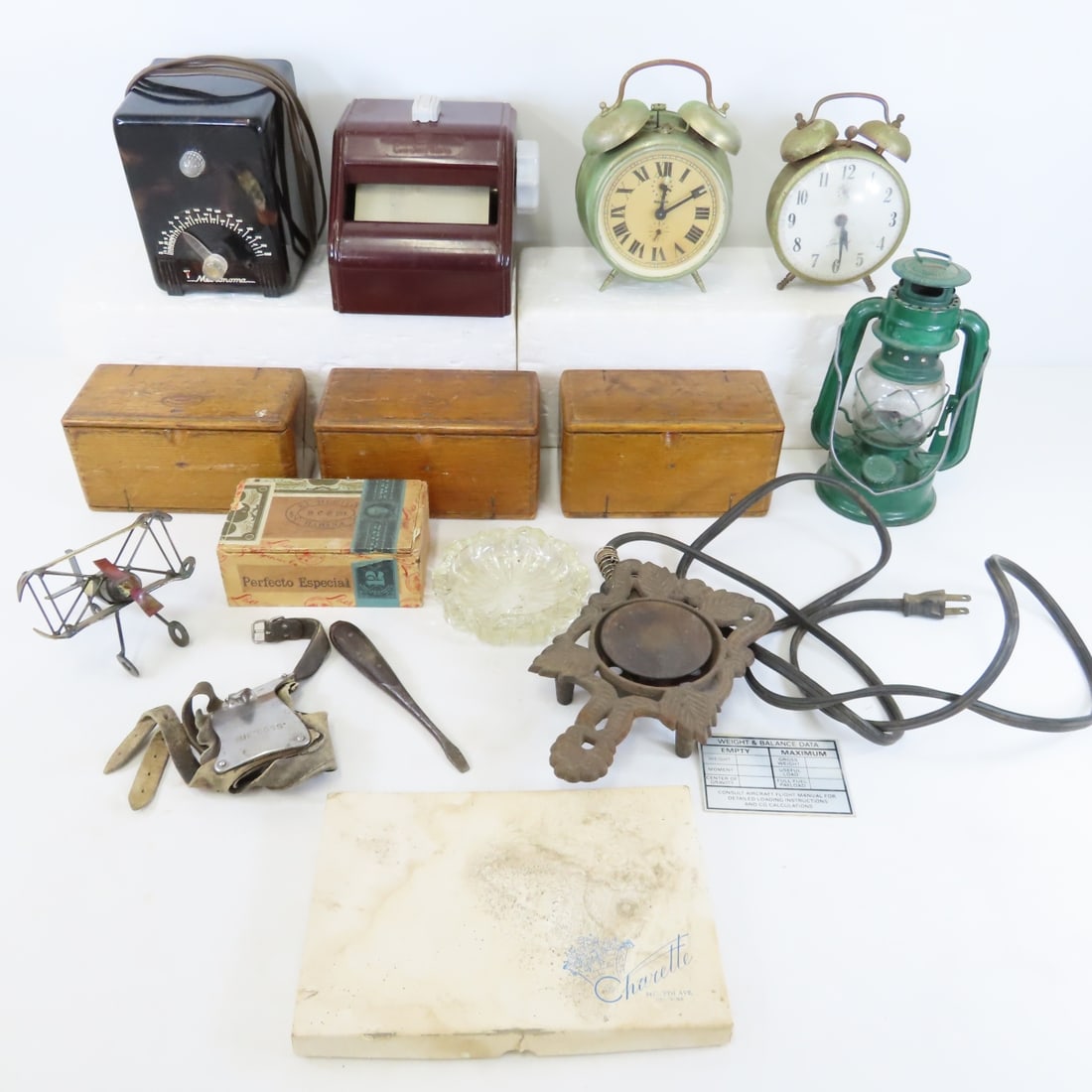 Vintage Tie Roller, Sewing Boxes, Clocks and more: Vintage Tie Roller, Sewing Boxes, Clocks and more - Photos are part of description. Please ask questions and read terms & conditions before bidding.