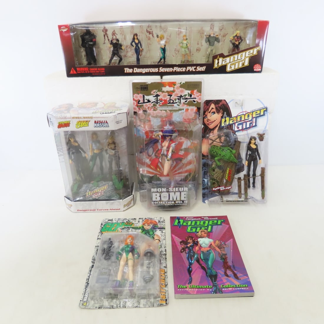 Danger Girl, Gen 13 & Other Action Figures: Danger Girl, Gen 13 & Other Action Figures - On Cards & In Boxes Photos are part of description- Live Auctioneers only shows 20 photos per lot, if there are more you can view them on Proxibid or biddi