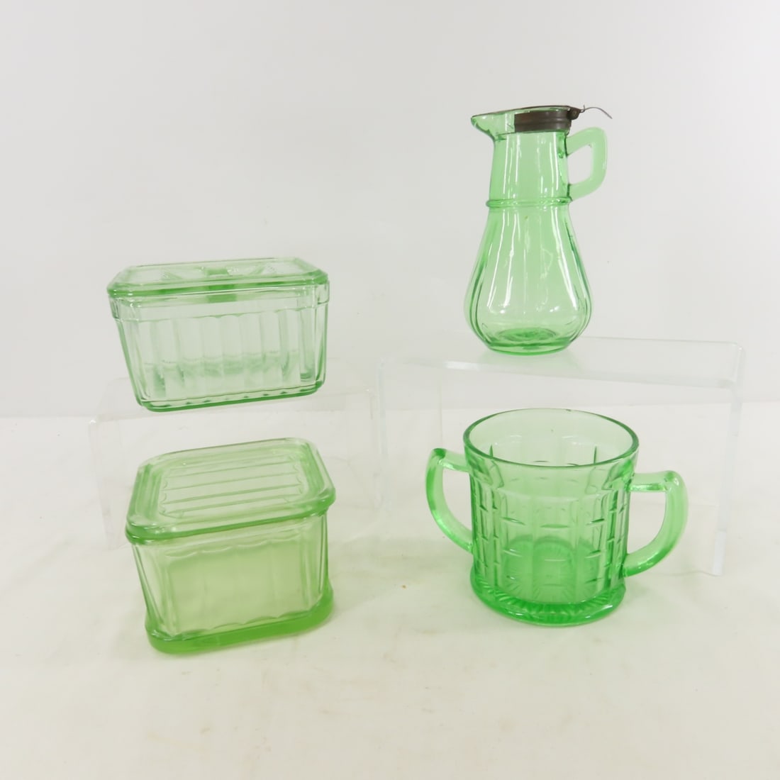2 Green Uranium Glass Refrig. Jars, Syrup Pitcher (1 of 17)