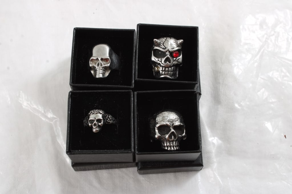 4 NIB Biker Gothic Devil Skull Rings in Boxes (1 of 15)