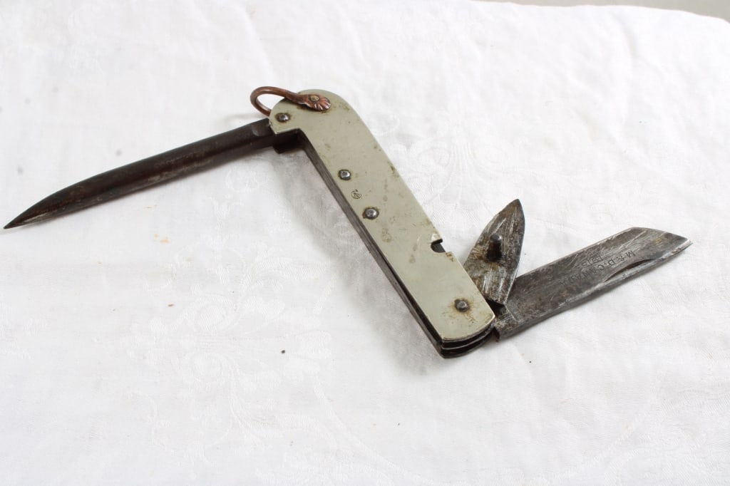 1915 M&D Canada Thomas Turner & Co. Knife (1 of 14)