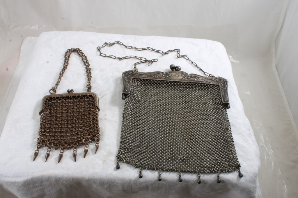 1920's Flapper Chatelaine Purse & Coin Purse (1 of 20)