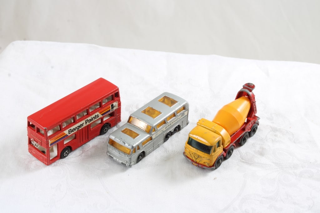 3 Matchbox Lesney England Vehicles (1 of 11)