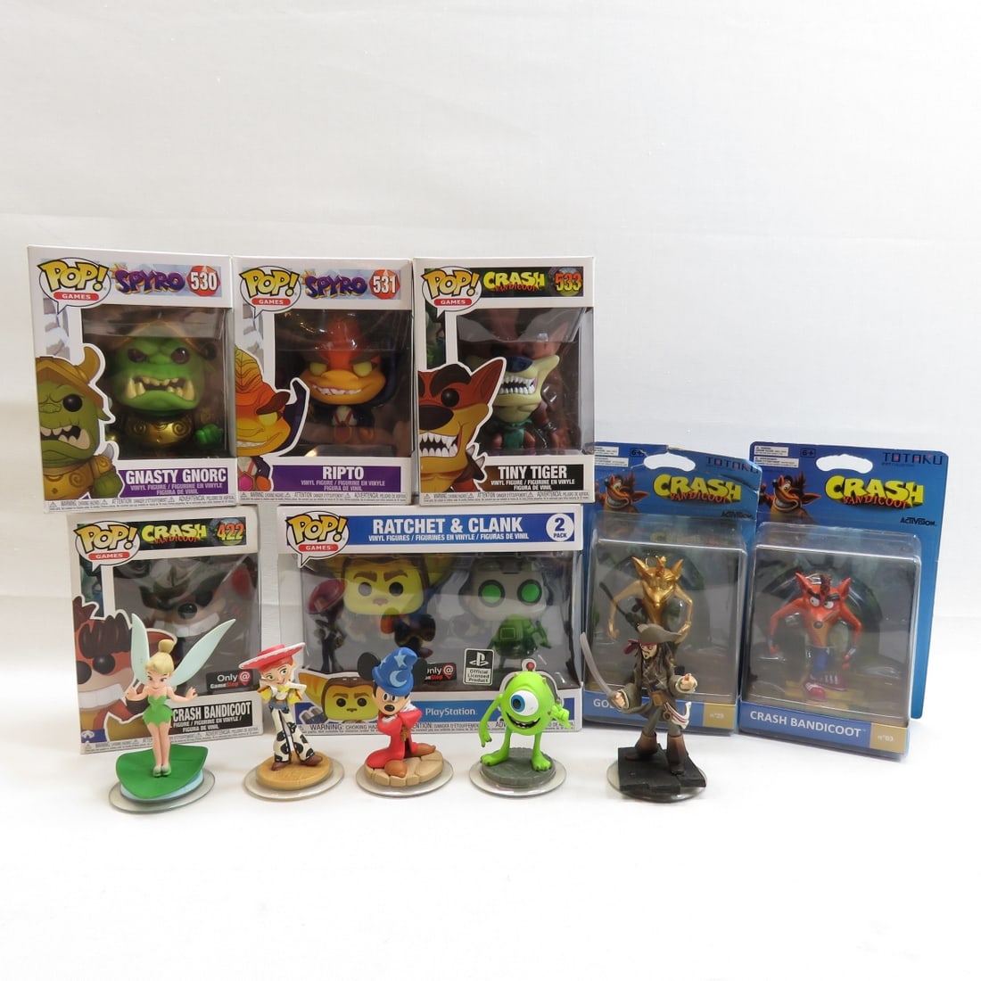 Funko Pop Figures - Spyro,Crash Bandicoot & More: Funko Pop Figures - Spyro,Crash Bandicoot & More - Infinity game character are in used condition. Please ask questions and read terms & conditions before bidding. Photos are part of description- Live