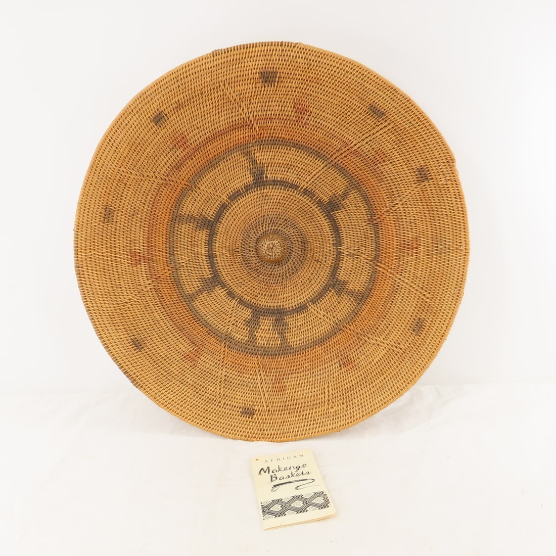 Zambian Mbunda, Lozi Tribe Makenge Bush Basket (1 of 11)