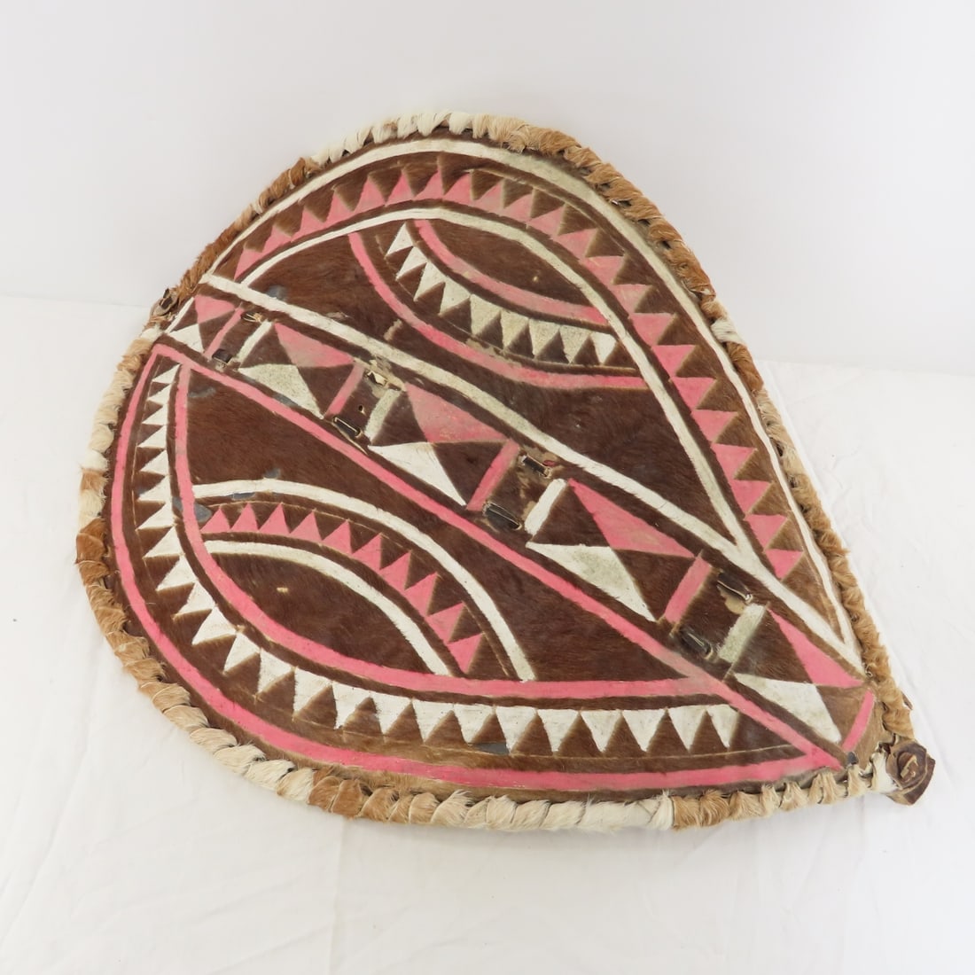 East African, Kenyan Maasai Elongo Shield (1 of 13)
