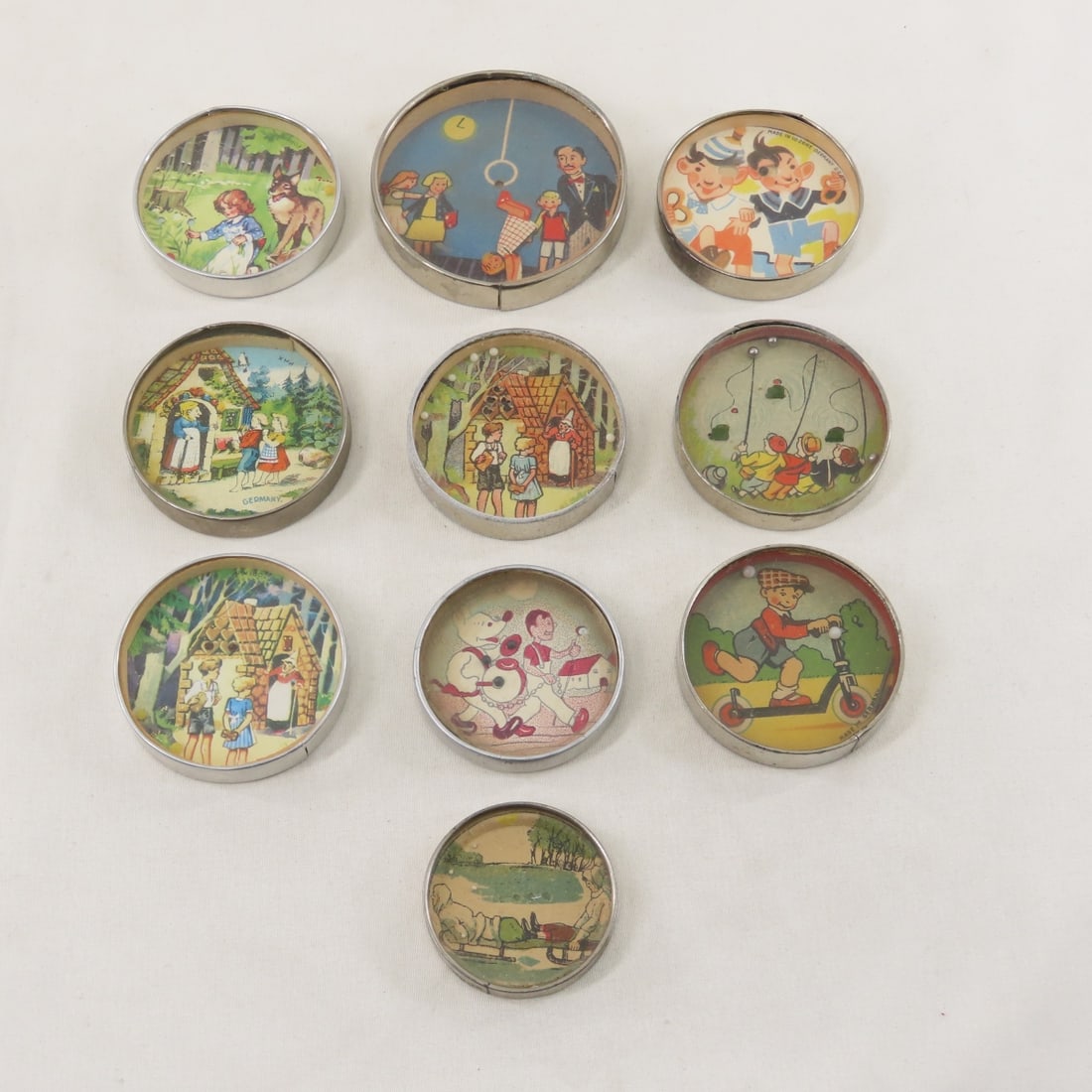 10 Vintage Children Theme Dexterity Puzzles (1 of 20)