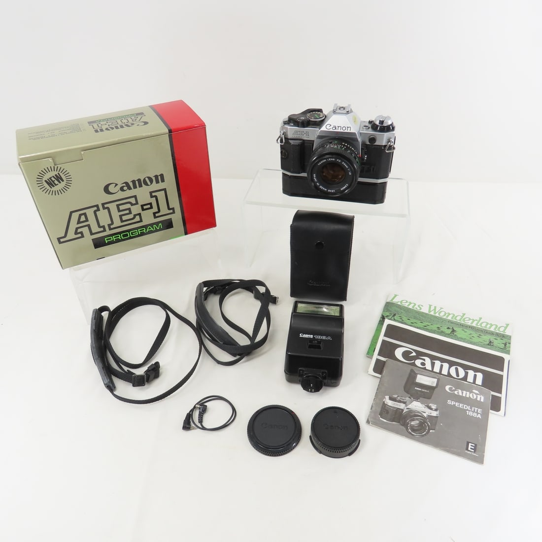 Canon AE-1 Program 35mm Film Camera & lens (1 of 20)