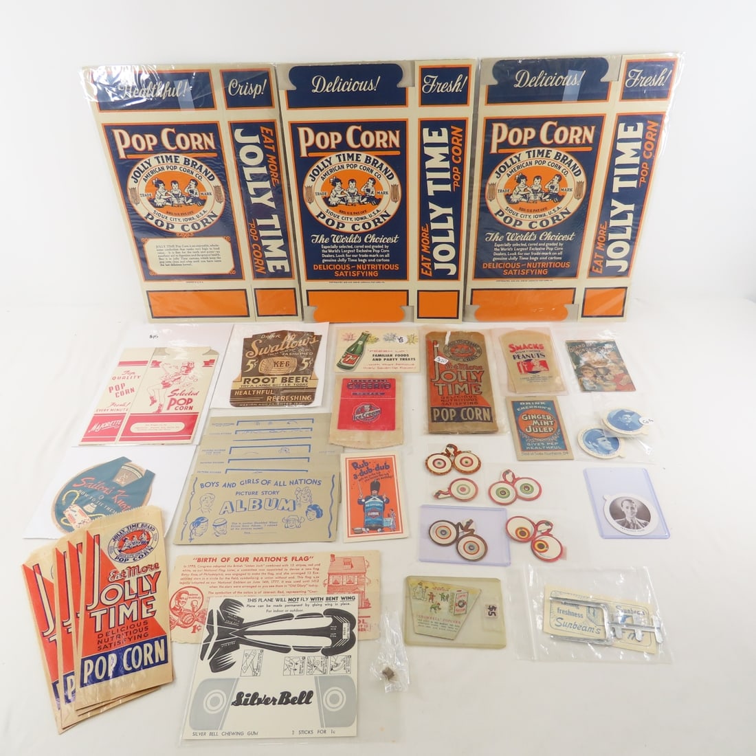 Food Product Advertising, Packages & Premiums (1 of 15)