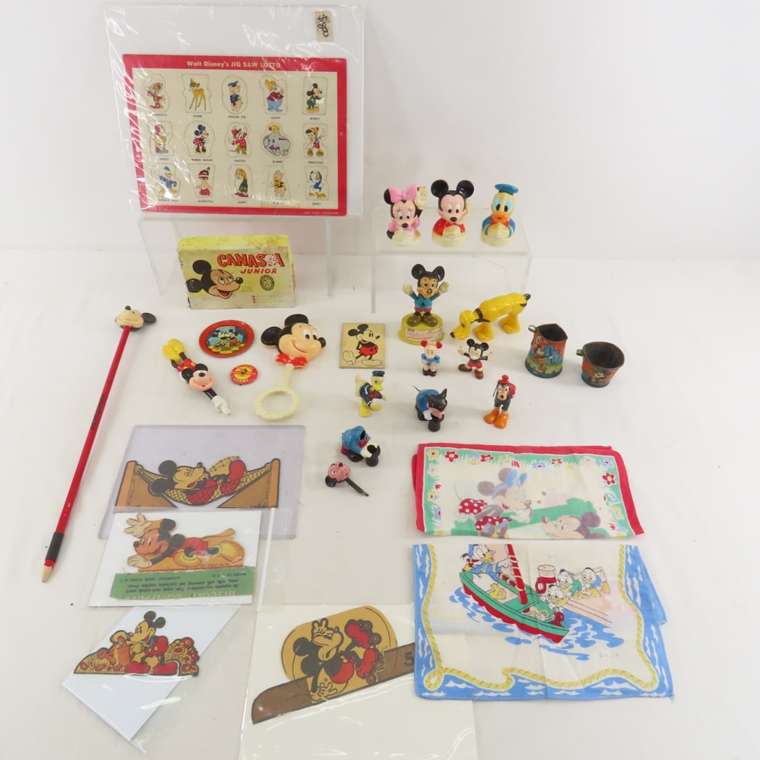 Walt Disney Mickey Mouse & Friends Collectibles (1 of 18)