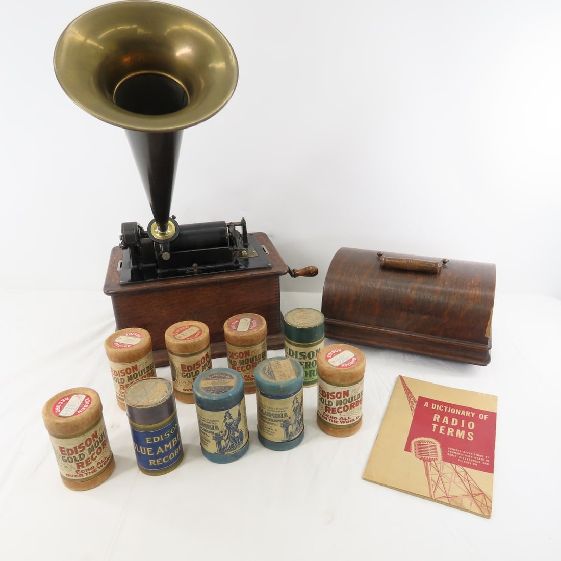 Edison Standard Phonograph & 8 Cylinder Records (1 of 20)