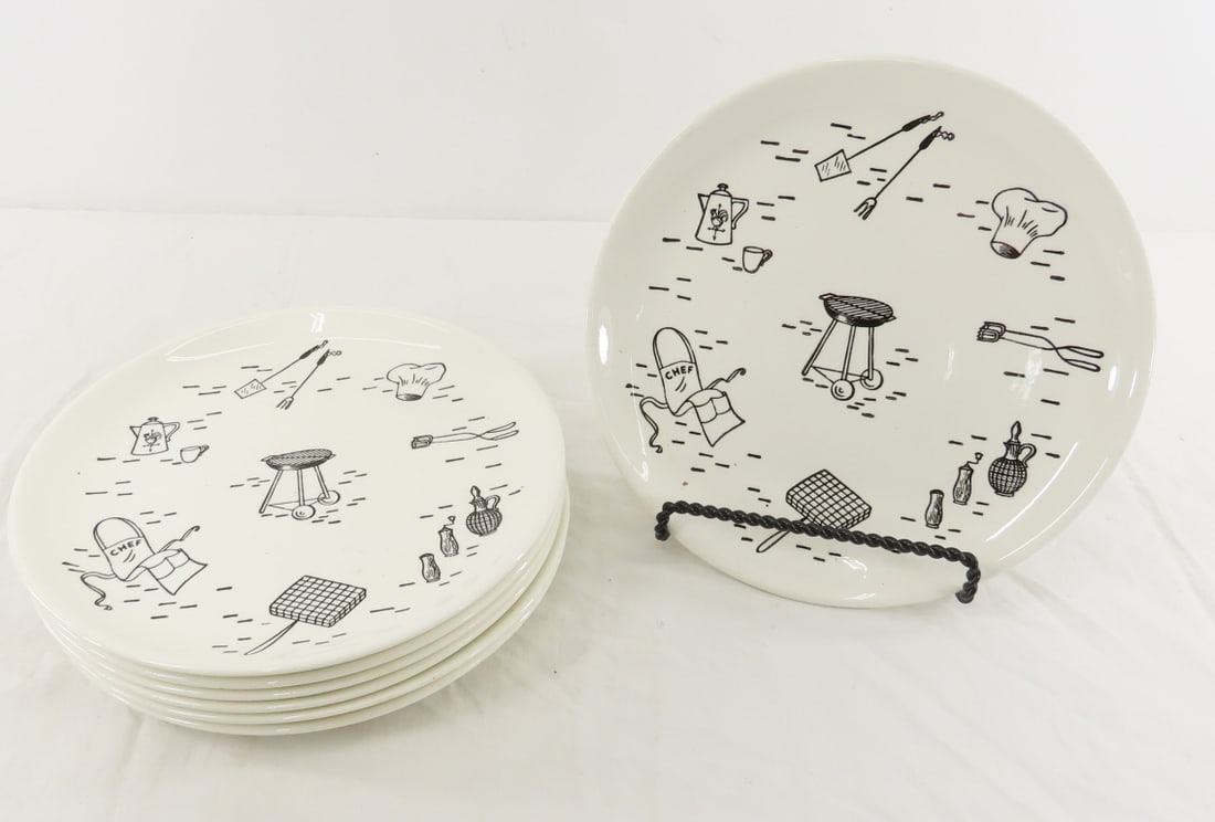 7 MCM Black & White Grilling Theme Plates (1 of 8)
