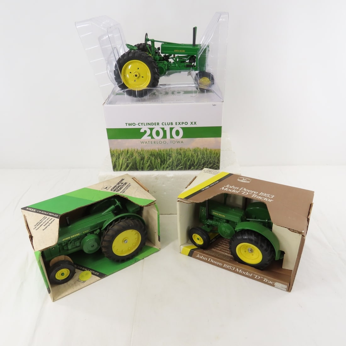 Ertl John Deere Tractors, Model GM, D & R (1 of 20)