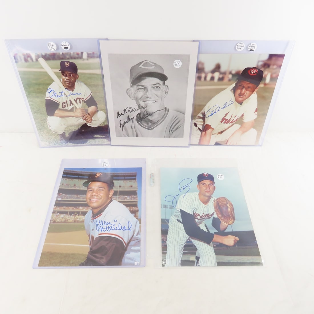 5 autographed 8x10 Baseball player photos (1 of 19)