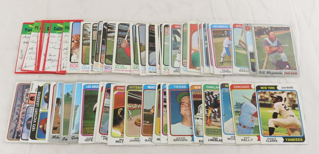 55 mixed 1970s Baseball cards with Stars (1 of 20)