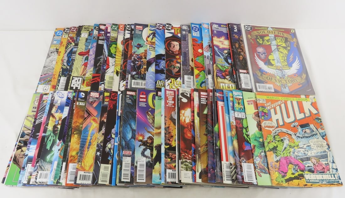 80 Marvel & DC Comics Earth X, Thunderbolts & more (1 of 16)