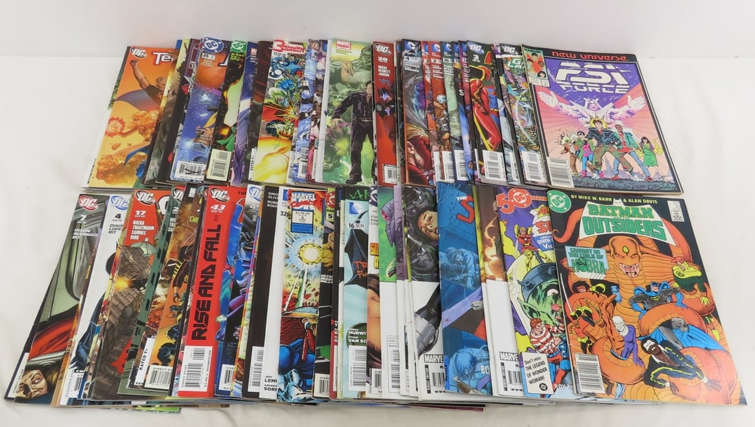 80 Marvel & DC Comics, T7, Thunderbolts & more (1 of 15)