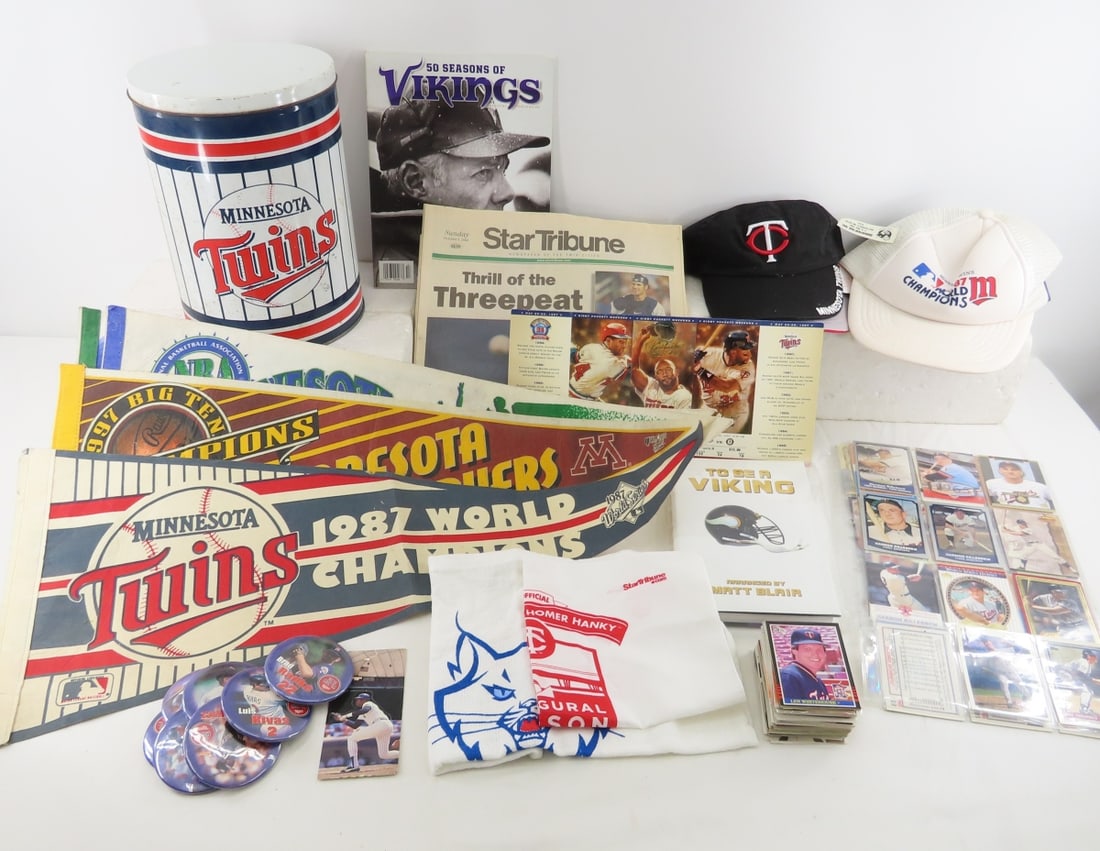 MN Twins Memorabilia, Caps, Cards, Pennant & more (1 of 20)