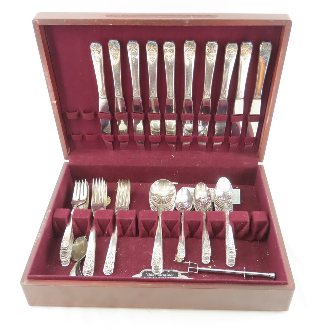 62 Piece WMA Rogers Oneida Flatware in Box (1 of 18)