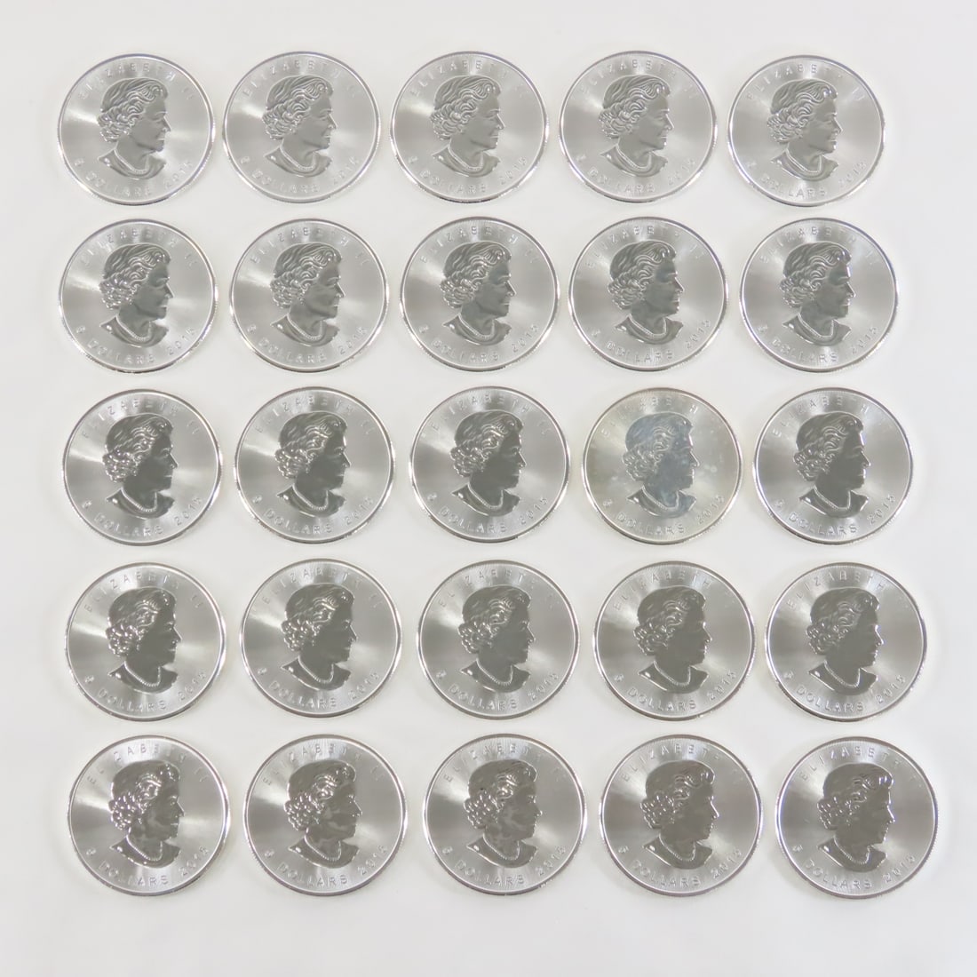 25 2013 Canada $5 Silver Maple Leaf BU 1ozt (1 of 12)