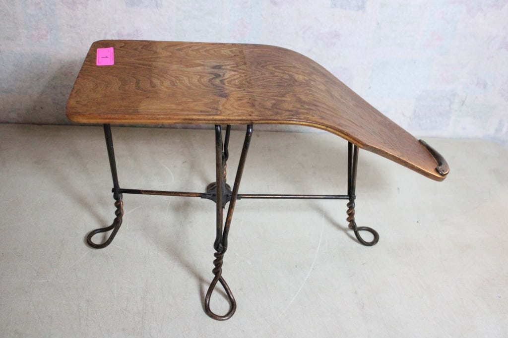 Mid-Century Shoe Salesman Shoe Fitting Stool - 7