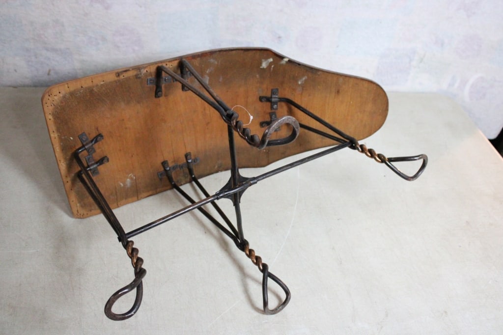 Mid-Century Shoe Salesman Shoe Fitting Stool - 8