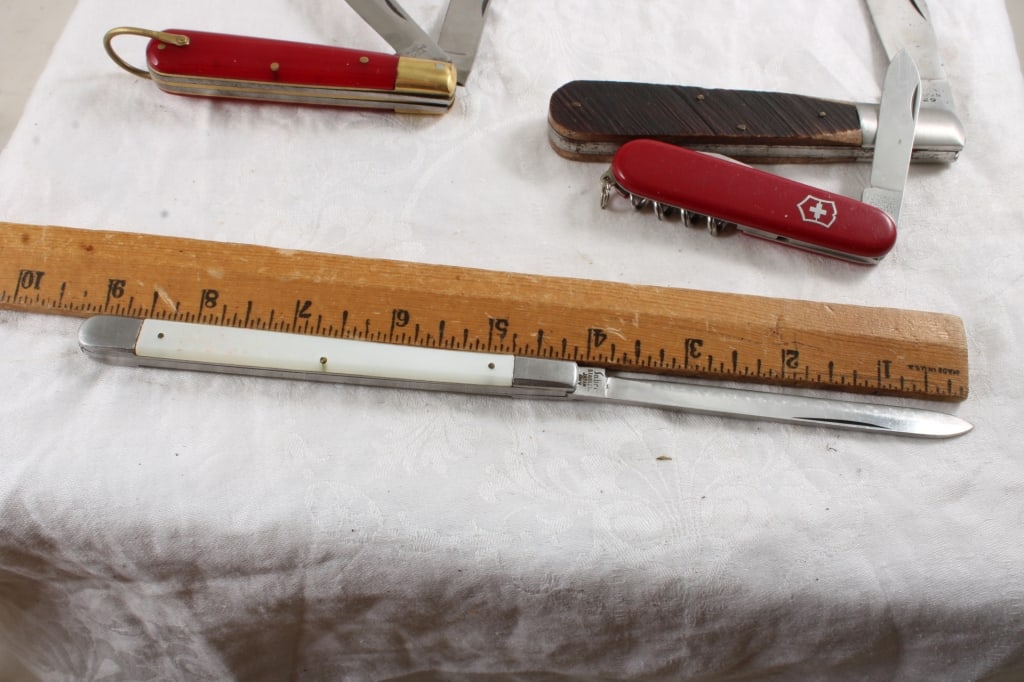 4 Folding Knives - 5