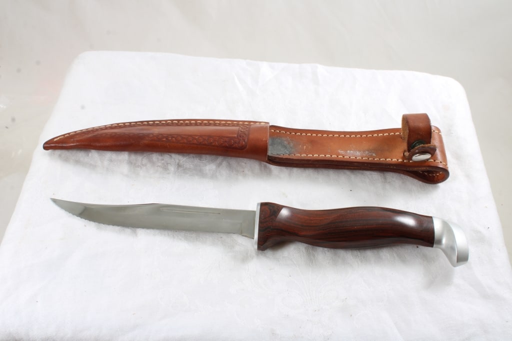 Cutco Hunting/Camping Fixed Blade Knife w/Sheath (1 of 14)