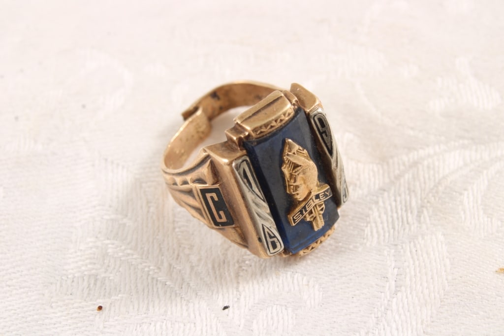 10kt Gold Class Ring Jostens Scrap: 10kt Gold Class Ring Jostens Scrap - 8.4 Grams. 6 oz. Lot Size 1" diameter. Photos are part of description (Live Auctioneers only shows up to 20). Please ask questions and read terms & conditions
