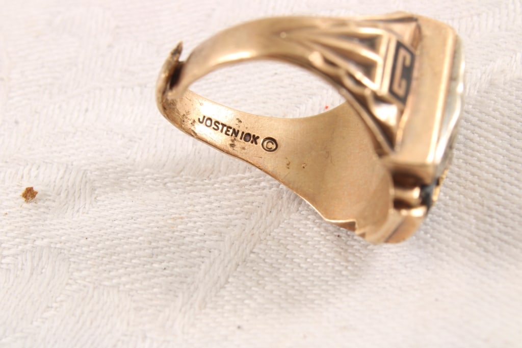 10kt Gold Class Ring Jostens Scrap - 6