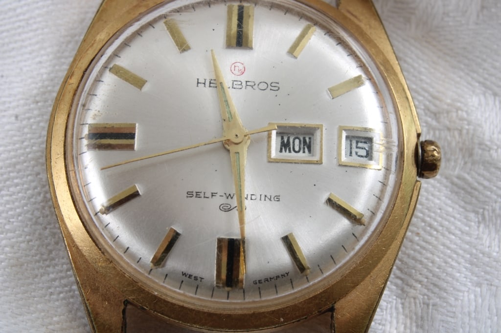 4 Vintage Wristwatches - 4