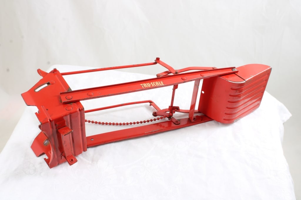 I H McCormick Tru Scale Loader Eska Ertl 1:16 - 8