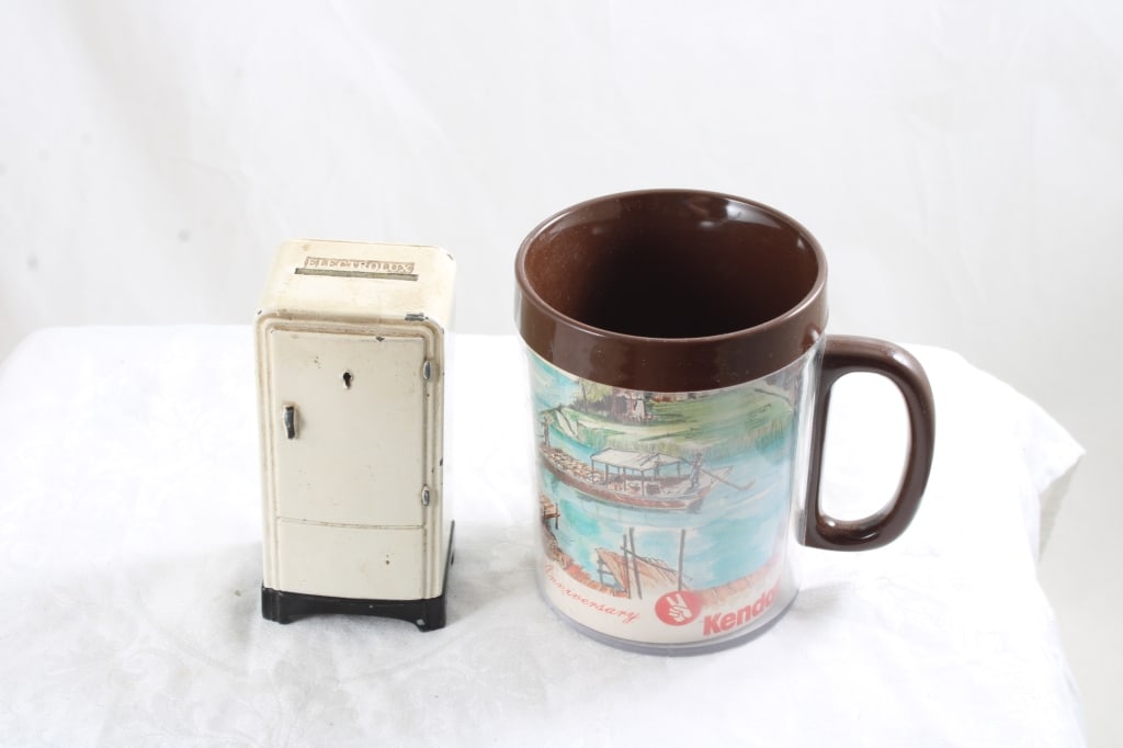 Kendall Oil Coffee Mug, Electrolux Cast Iron Bank: Kendall Oil Coffee Mug, Electrolux Cast Iron Bank - Kendall Oil 100th Anniversary 1881 to 1981 Thermo-Serv Coffee Mug & Antique Cast Iron Electrolux Refrigerator Still Bank. 20 Oz. Lot Size