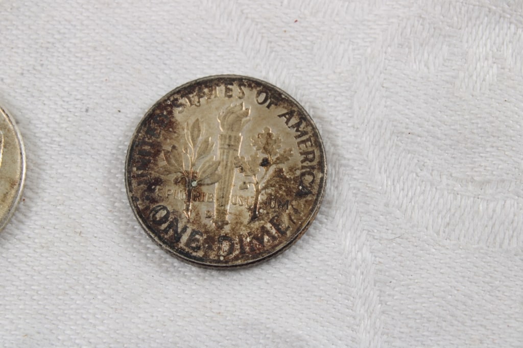 5 Silver Dimes & Confederate token - 8