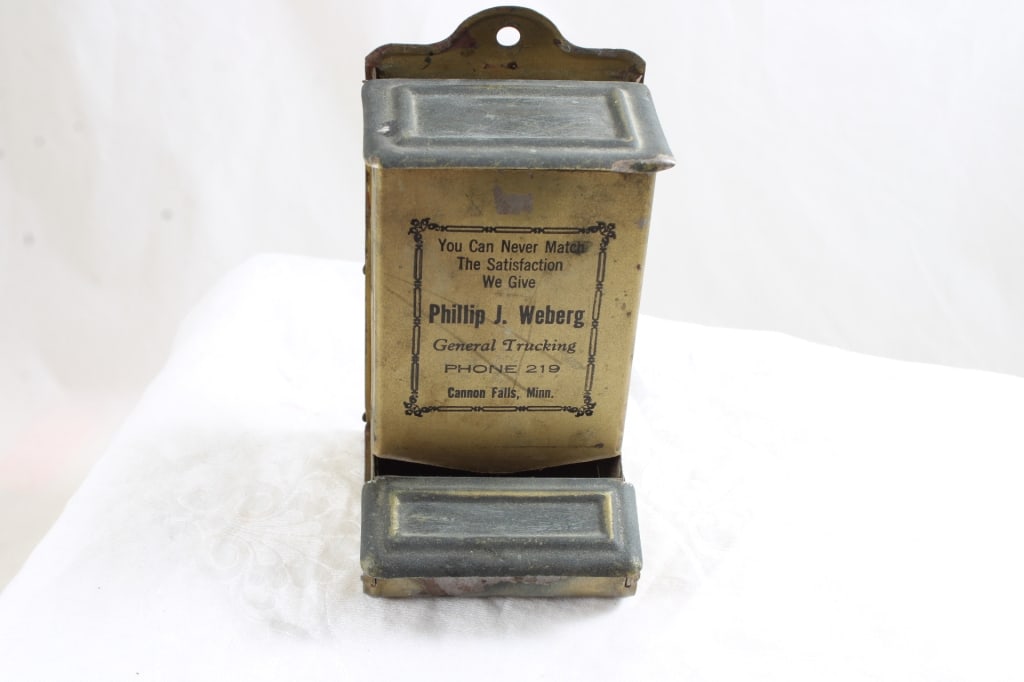 Advertising Matchbox Holder Cannon Falls, Minn. (1 of 8)