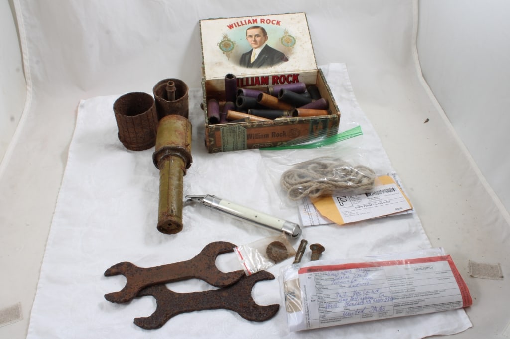 WW2 & Other Battle Field Relics, Shotgun Casings (1 of 20)