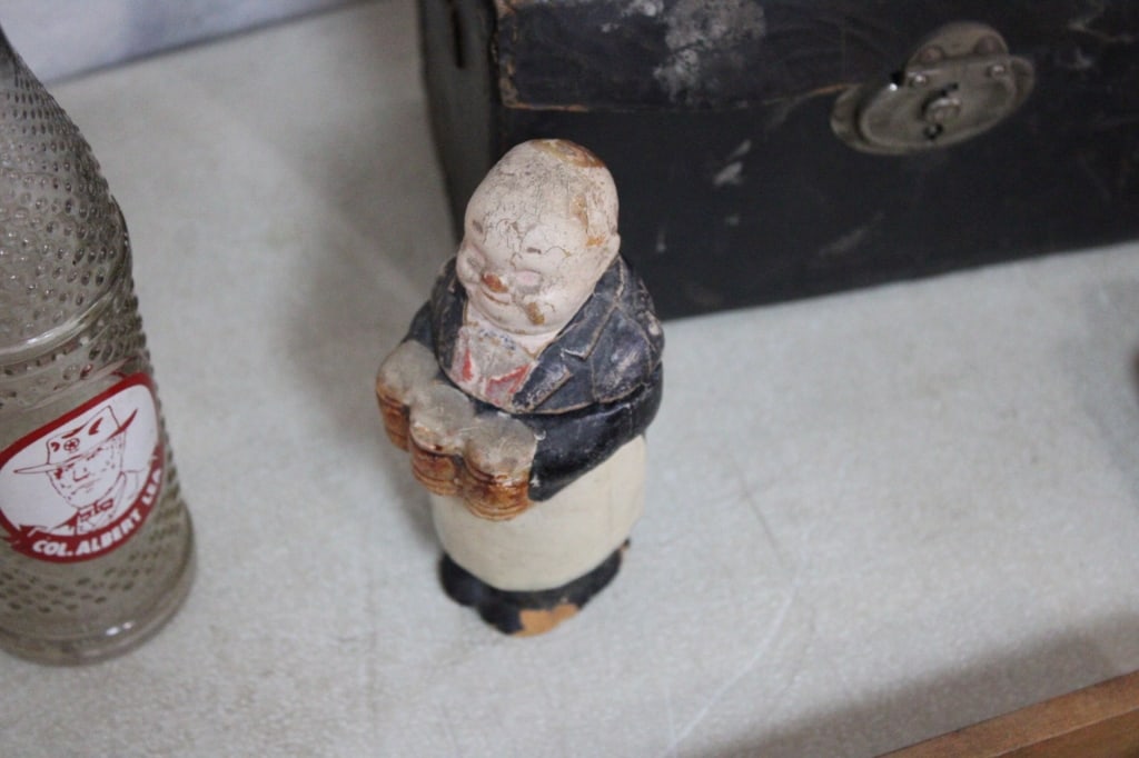 Ukulele, Toast Press, Water Bag, Copenhagen Holder - 16