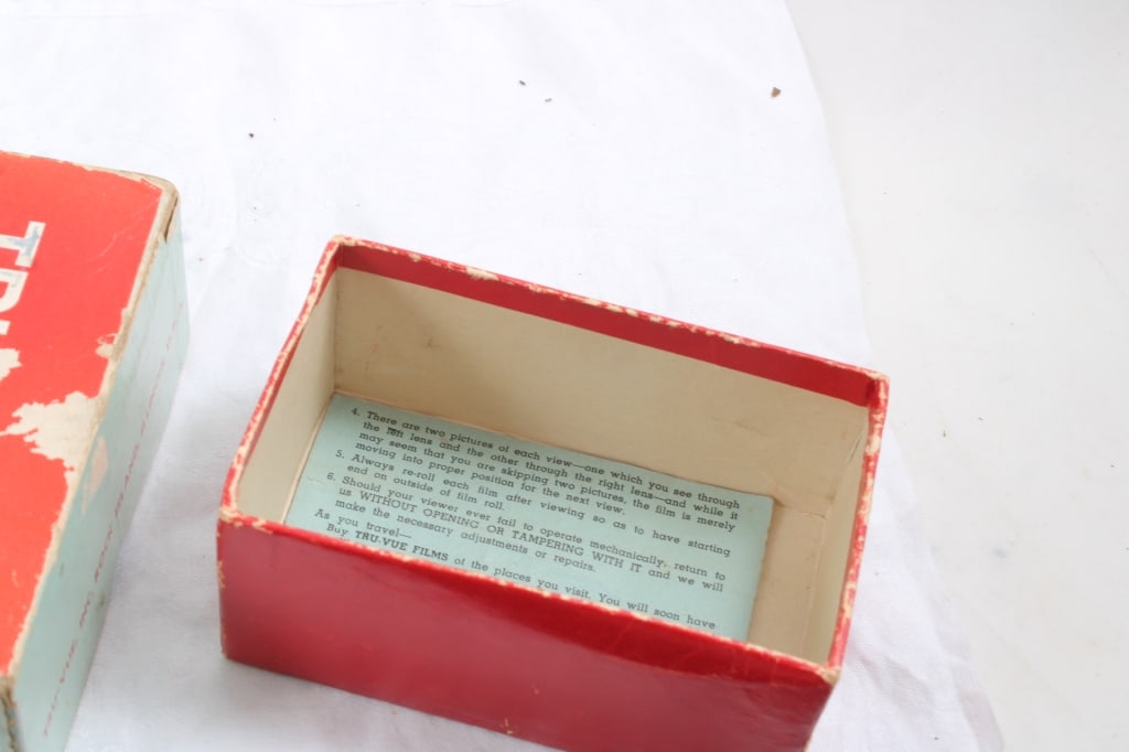 Cribbage Boards, Tru Vue Viewer, Cards, Bells - 14