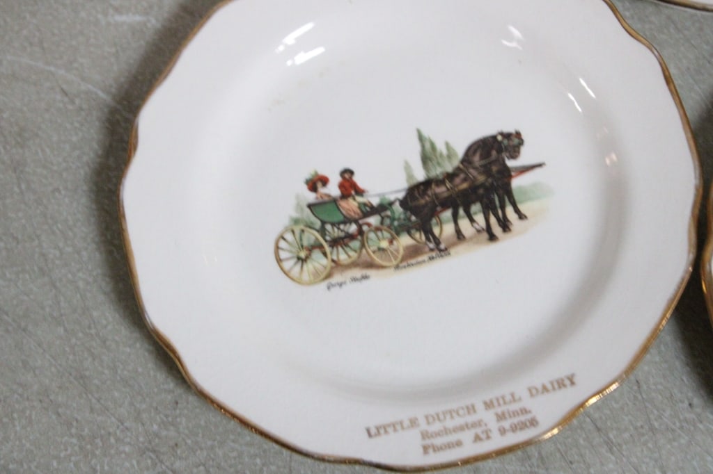 Teapots, Chamber Pot, Red Wing Pinbacks, Plus - 16