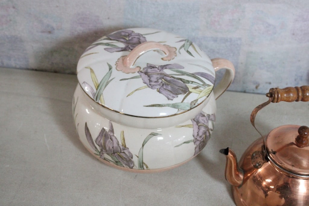 Teapots, Chamber Pot, Red Wing Pinbacks, Plus - 2
