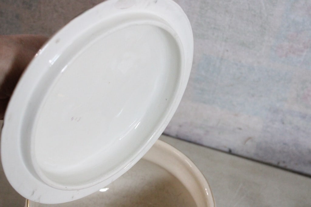 Teapots, Chamber Pot, Red Wing Pinbacks, Plus - 5