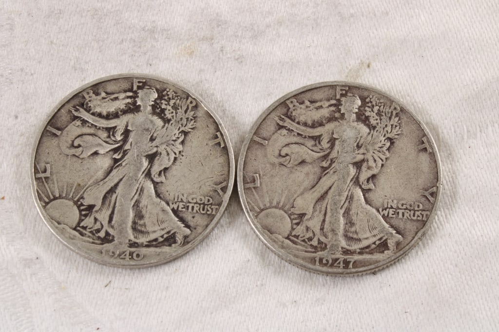 2 Walking Liberty Silver Half Dollars: 2 Walking Liberty Silver Half Dollars - 1940 & 1947. 3 Oz. Lot Size 1.25" Diameter. Photos are part of description (Live Auctioneers only shows up to 20). Please ask questions and read terms &
