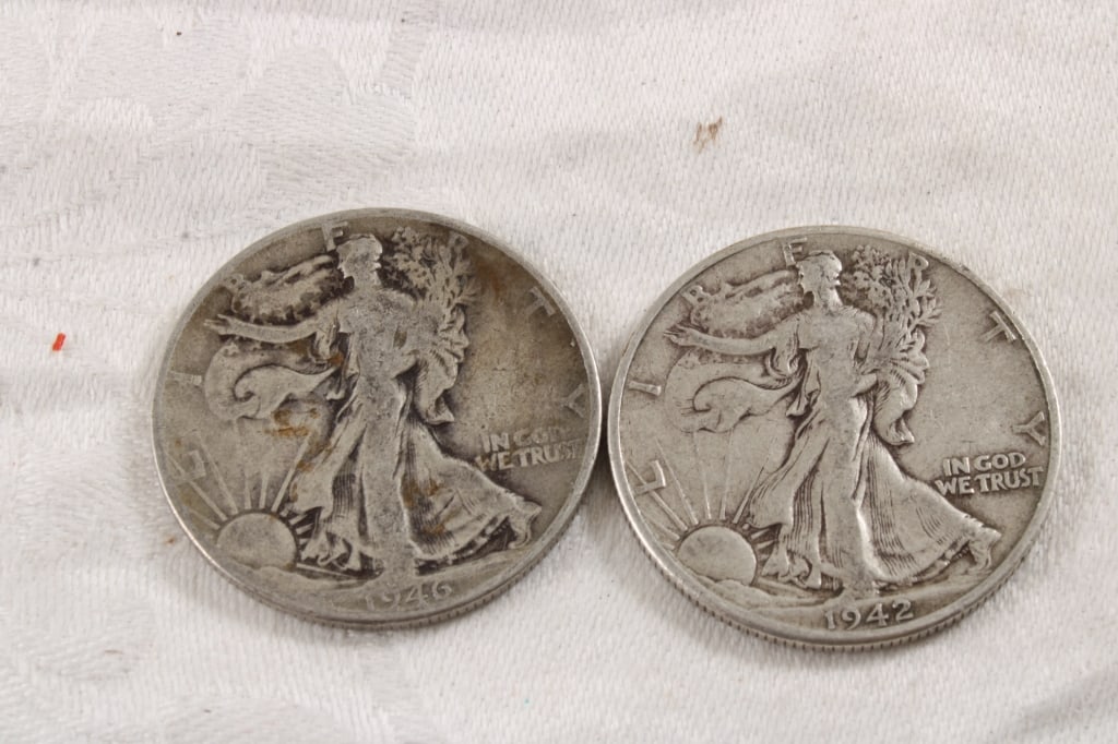1942 1946 Walking Liberty Silver Half Dollars (1 of 5)