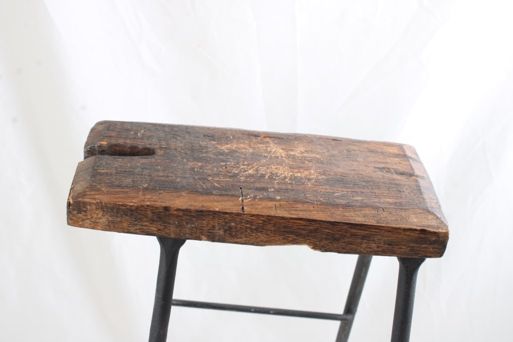 Folk Art Pendulum Balance Saw Man Lumberjack - 7