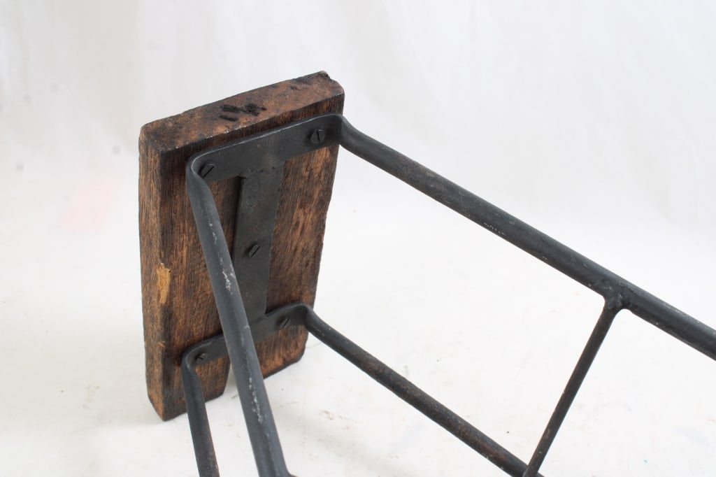 Folk Art Pendulum Balance Saw Man Lumberjack - 9