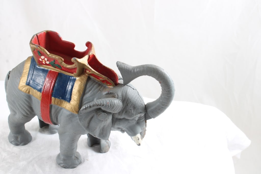 Cast Iron Circus Elephant Mechanical Bank - 3
