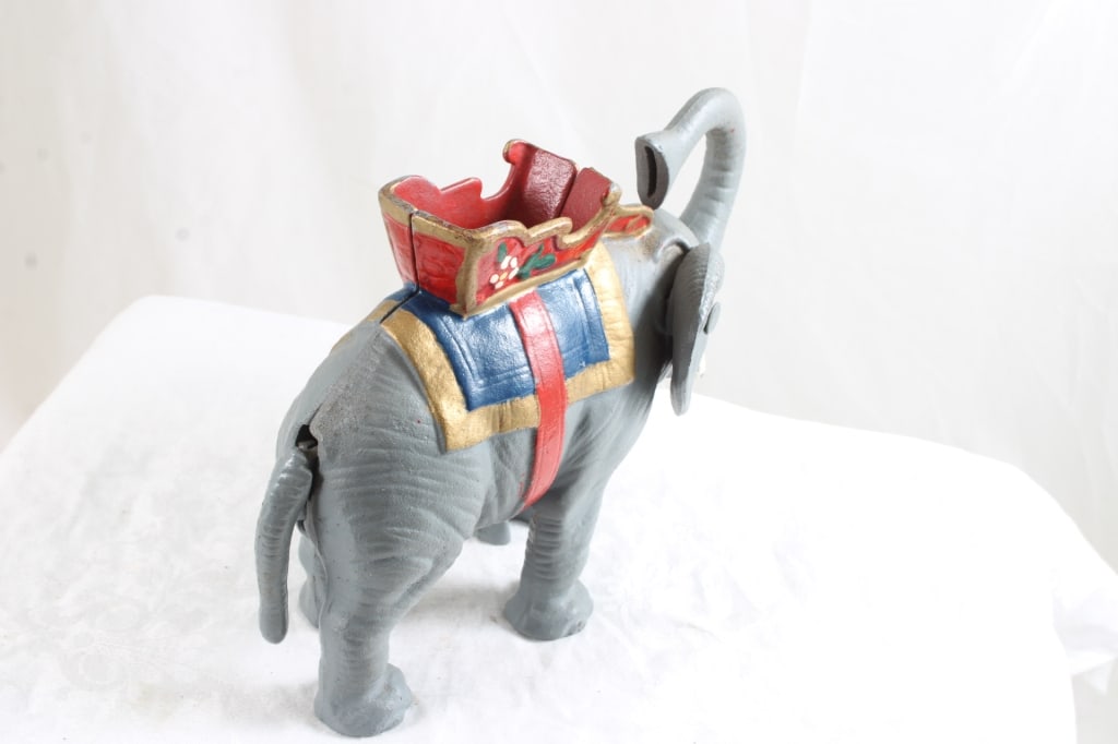 Cast Iron Circus Elephant Mechanical Bank - 4
